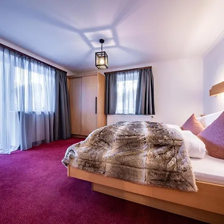 Alpenland Apartment *