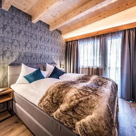 Alpenland Apartment Mayrhofen