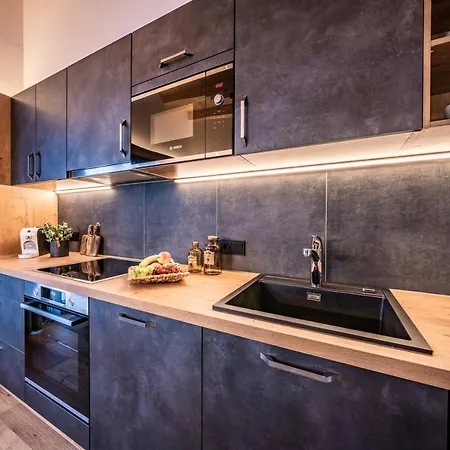 Alpenland Apartamento *